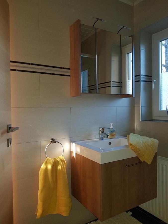 Ferienwohnung Stichauner ボーデンスドルフ 部屋 写真